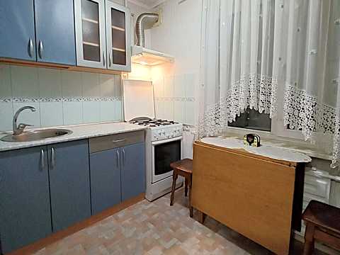 квартира за адресою Братиславська вул., 34-Б