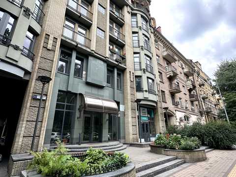 квартира по адресу Назаровская ул. (Ветрова), 11