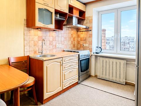 квартира за адресою Введенська вул., 26