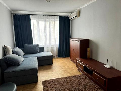 квартира за адресою Пантелеймона Куліша вул. (Челябінська), 17