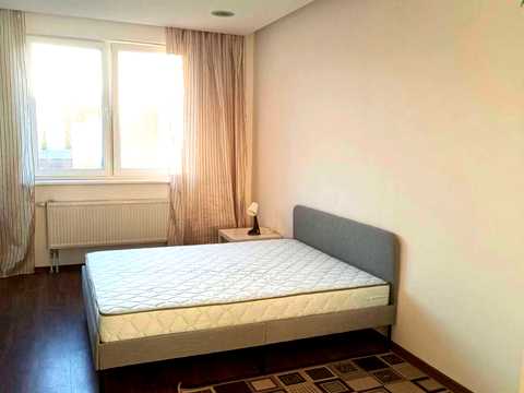 квартира за адресою Ромашкова вул., 10