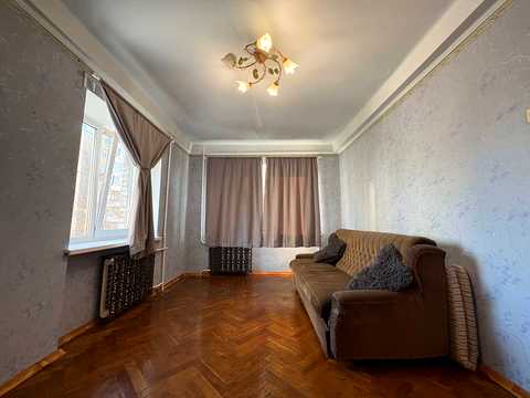 квартира за адресою Остапа Вишні вул., 7