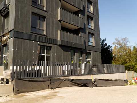 паркомісце за адресою Київ, Тепловозна вул., 28