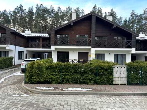 будинок за адресою Невеличука вул., 10