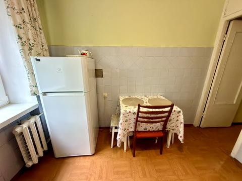 квартира за адресою Феодосійська вул., 4