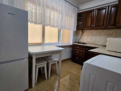 квартира за адресою Дарницький бульв., 9