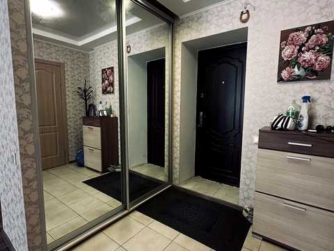 квартира по адресу Михаила Лушпы просп. (Космонавтів), 5 к27