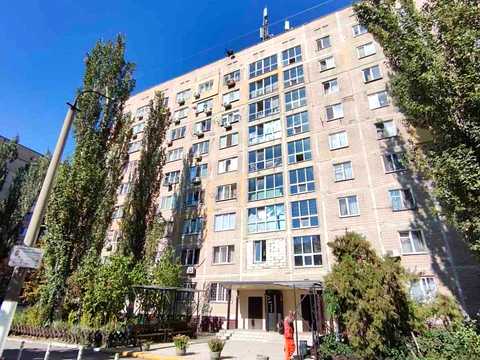 квартира за адресою Добровольців пров., 10