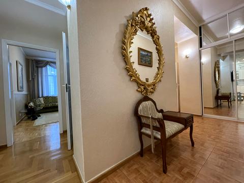 квартира за адресою Пилипа Орлика вул., 10