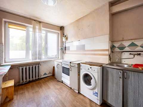 квартира за адресою Наукова вул., 23