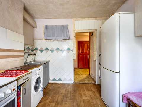 квартира за адресою Наукова вул., 23