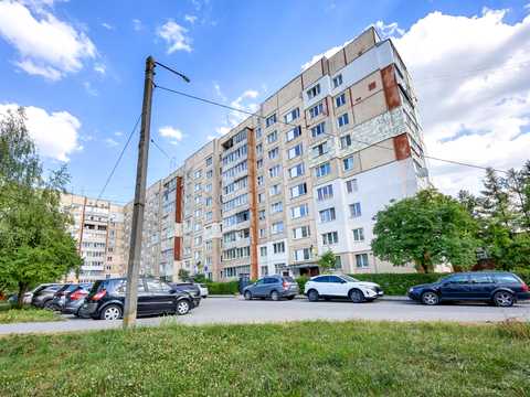 квартира за адресою Наукова вул., 23