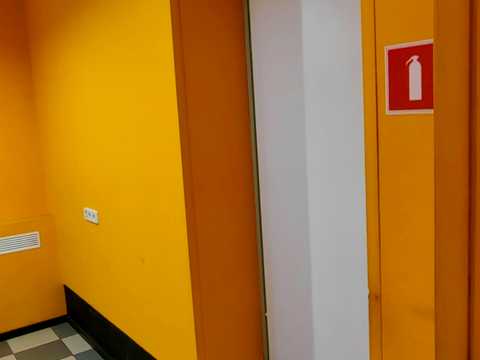 комерційна за адресою Князів Острозьких вул. (Московська), 39