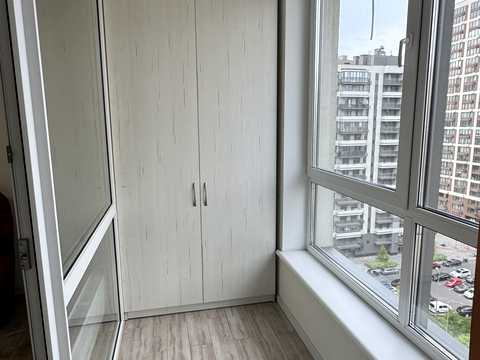 квартира по адресу Олександра Олеся ул., 4