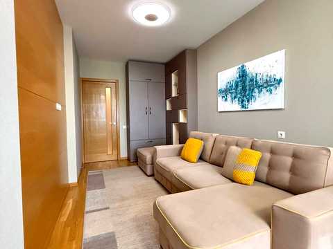 квартира по адресу Юрія Кондратюка ул., 5