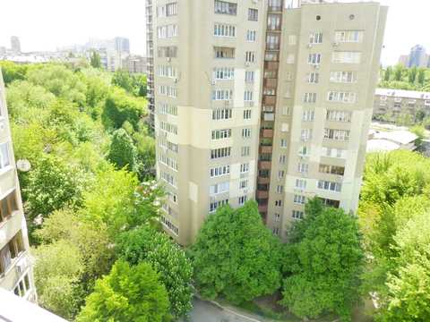 квартира за адресою Панаса Мирного вул., 27