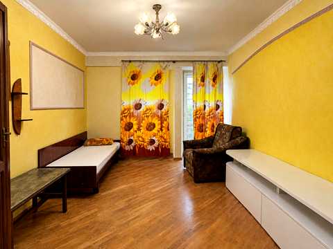 квартира за адресою Юрія Литвинського вул. (Російська), 64
