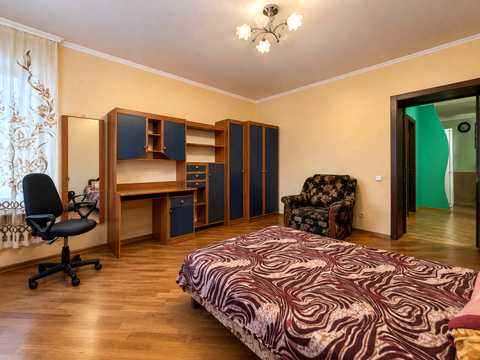 квартира за адресою Юрія Литвинського вул. (Російська), 64