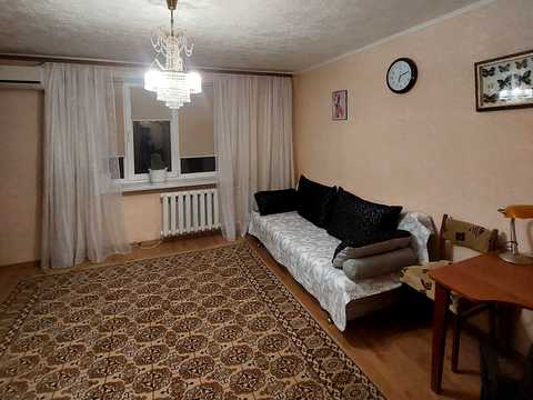 квартира за адресою Небесної Сотні просп. (Маршала Жукова), 14-В