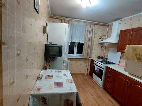 квартира за адресою Небесної Сотні просп. (Маршала Жукова), 14-В