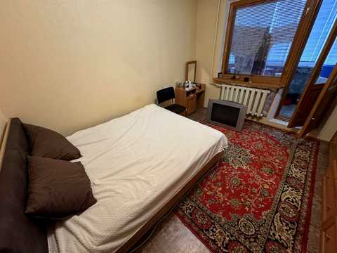 квартира за адресою Полтава, Олеся Гончара вул. (Енгельса), 11