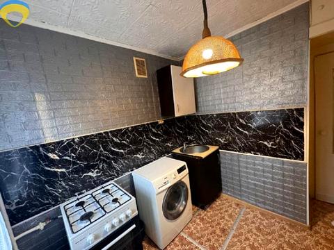 квартира за адресою Михайла Комарова вул., 10/2