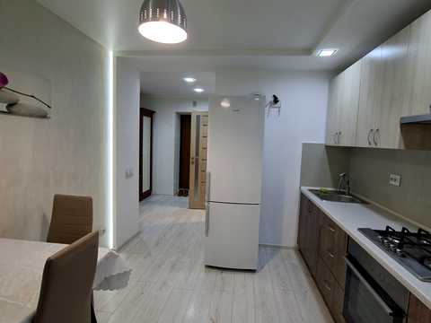 квартира за адресою Генерала М. Тарнавського пров., 8