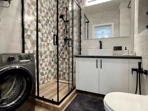 квартира за адресою Салютна вул., 2к7