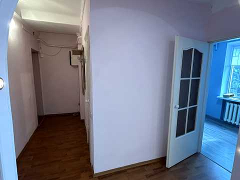 коммерческая по адресу Николая Михновского бульв. (Дружбы народов), 25