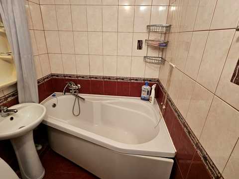 квартира за адресою Дегтярівська вул., 11-В