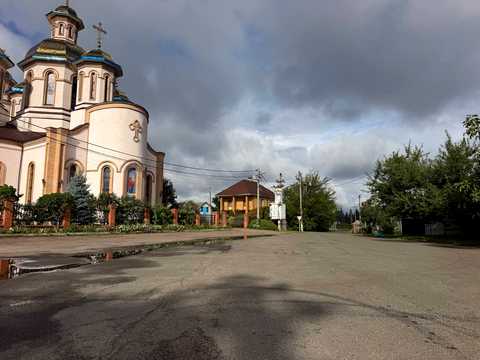 ділянка за адресою Храмова вул., 10