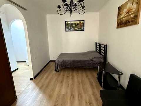 квартира по адресу Генерала Грекова ул., 8