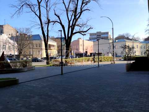 коммерческая по адресу Князей Острожских ул. (Московська), 5
