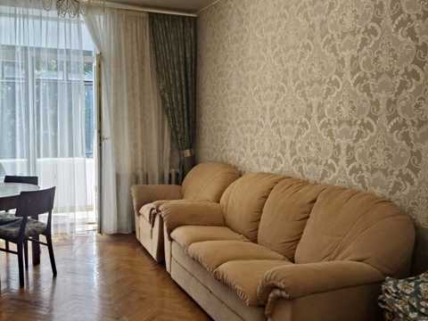 квартира по адресу Дмитрия Яворницкого просп. (Карла Маркса), 33