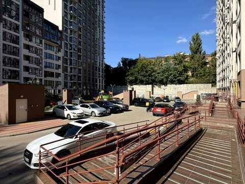 квартира за адресою Глибочицька вул., 13/4