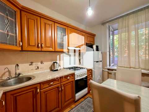 квартира за адресою Панаса Мирного вул., 5