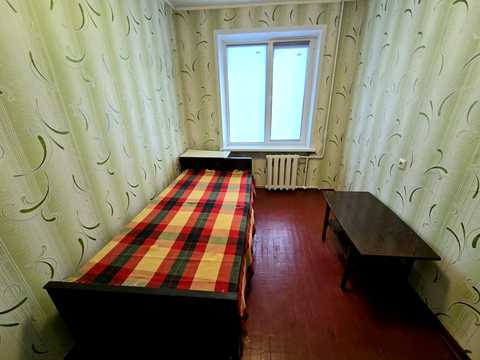 квартира по адресу Строителей ул., 12