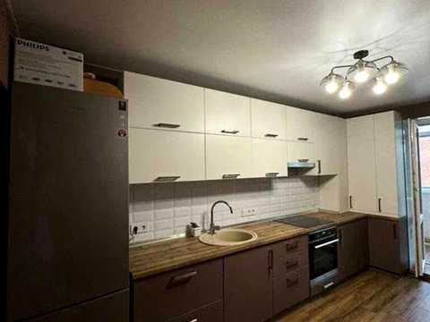 квартира за адресою Боровиковського бульв., 3