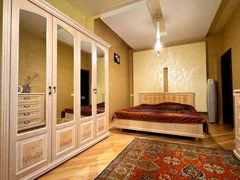 квартира за адресою Лабораторний пров., 6