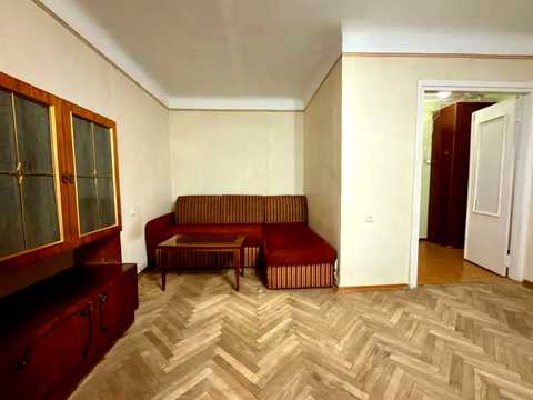 квартира за адресою Феодосійська вул., 4