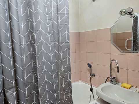 квартира за адресою Остапа Вишні вул., 9