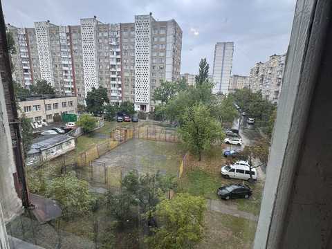 квартира за адресою Олександра Архипенка вул. (Мате Залки), 4