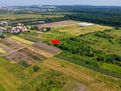 участок по адресу Лісна