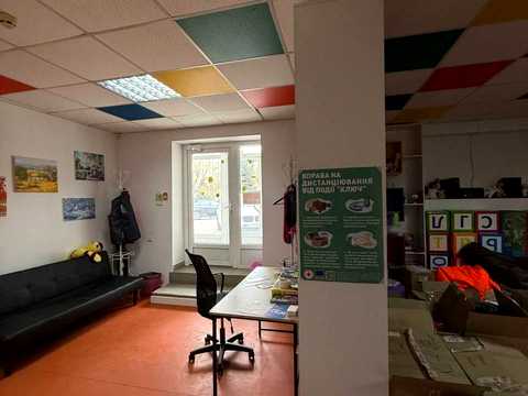 комерційна за адресою Зарічанська вул., 22/3