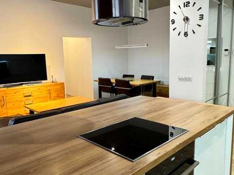 квартира за адресою Пасічна вул., 154-Д