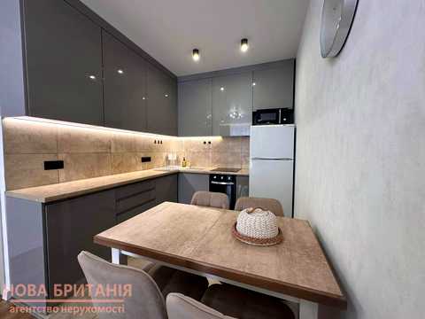 квартира за адресою Михайла Максимовича вул. (Онуфрія Трутенка), 26-Г