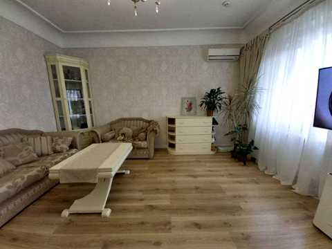 квартира за адресою Дмитра Скоробогатова вул., 5