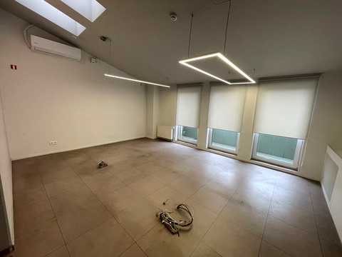комерційна за адресою Київ, Спаська вул., 5