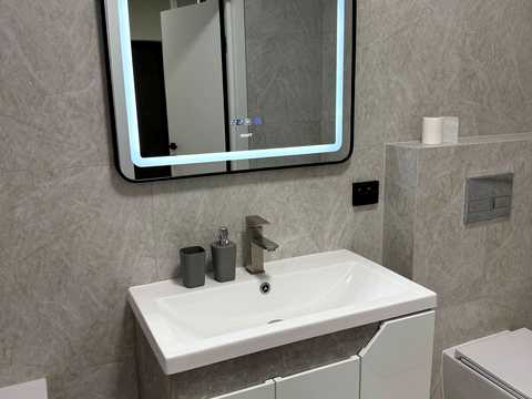 квартира за адресою Романа Вірастюка вул., 3