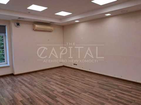 комерційна за адресою Басейна вул., 7